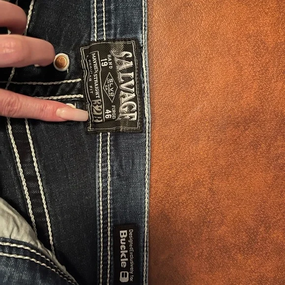 Men’s Buckle jeans. Excellent condition.